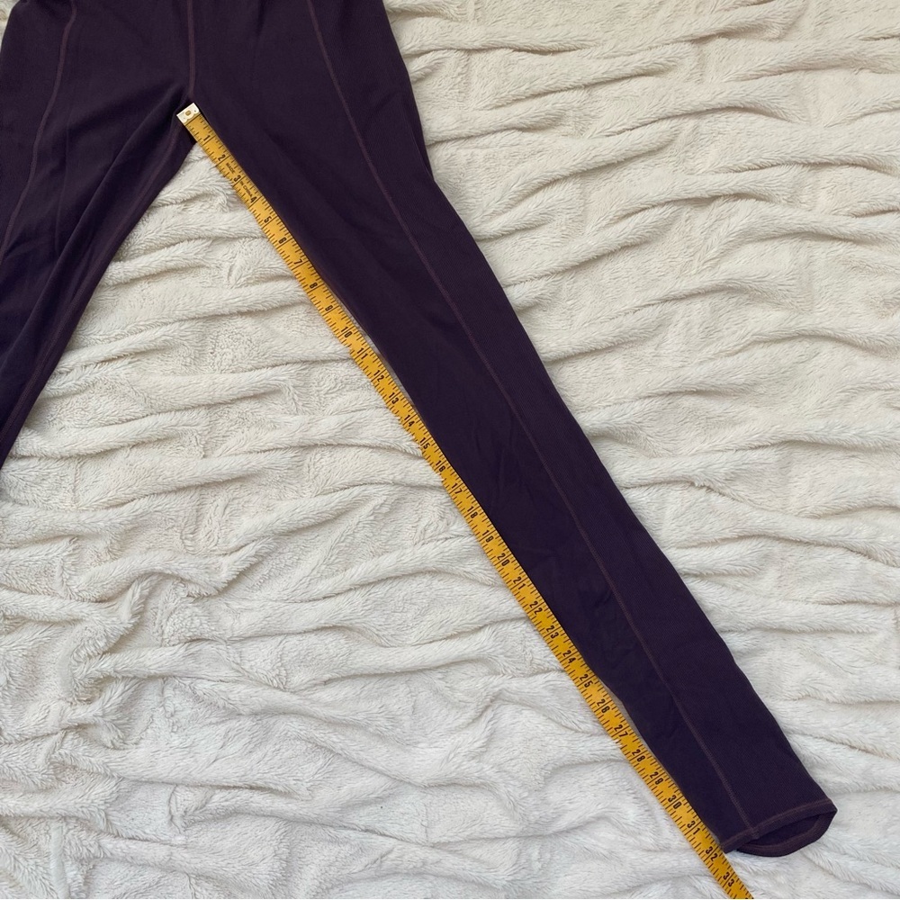 Athleta high-rise leggings plum purple Sz S - Picture 6 of 6